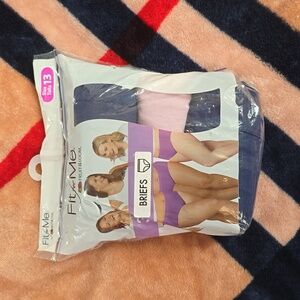 Fit for Me by Fruit of the Loom Briefs. (3 pk ladies) Size 13.